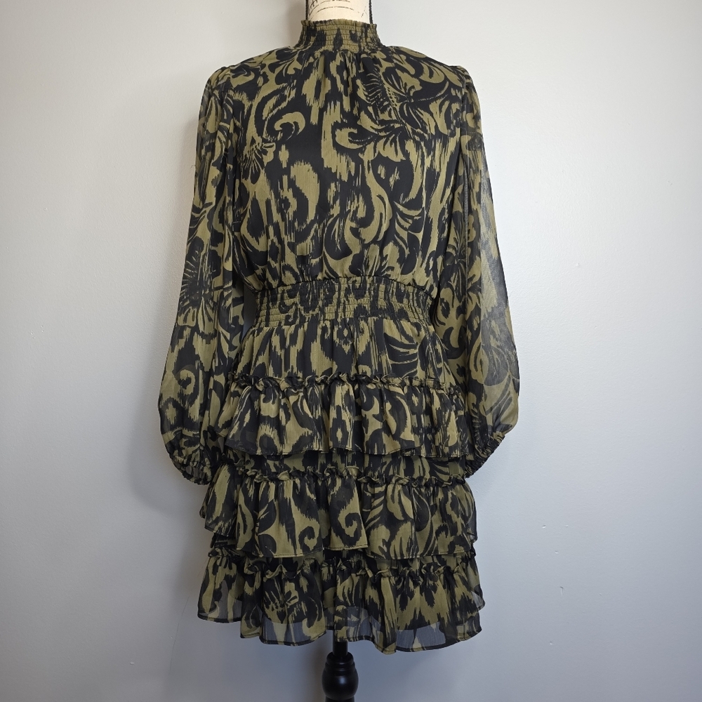 1.state Women's Long Sleeve Smock-Neck Ruffle-Skirt Dress sz M